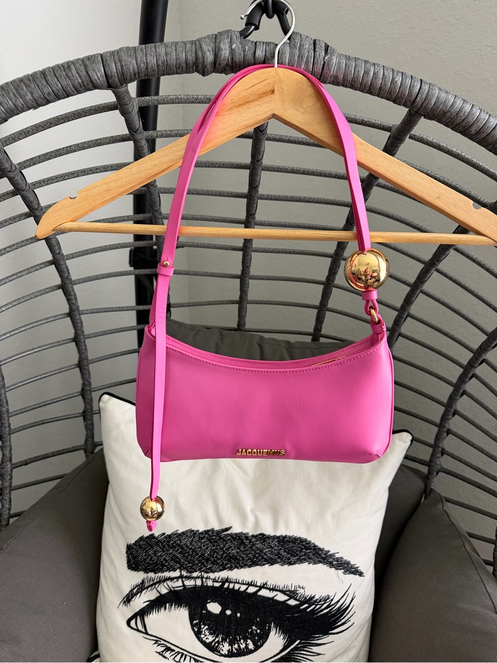 Jacquemus Le Grand Bisou Perle Leather Shoulder Bag Hot Pink with Gold Orbs - Picture 1 of 7
